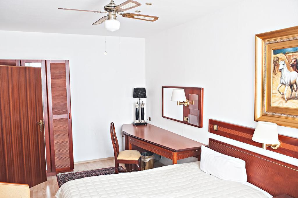Ravel International Hotel Offenbach am Main Quarto foto